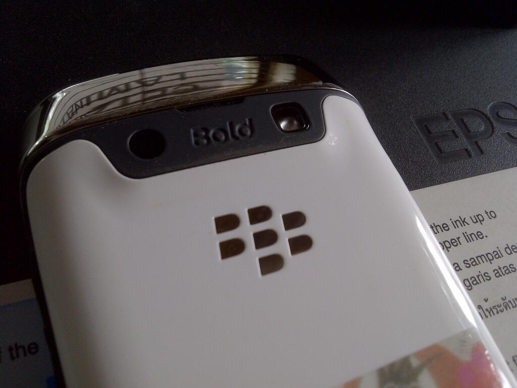 BB Onyx 3 (bellagio - 9790) white garansi mint condition (bandung)