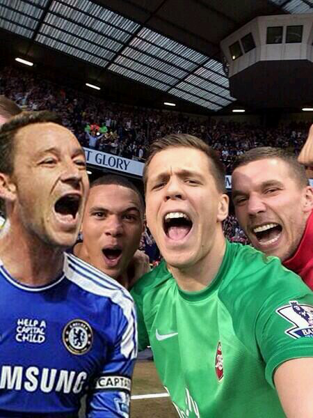 Foto selfie Wojciech Szczęsny semalem nih gan