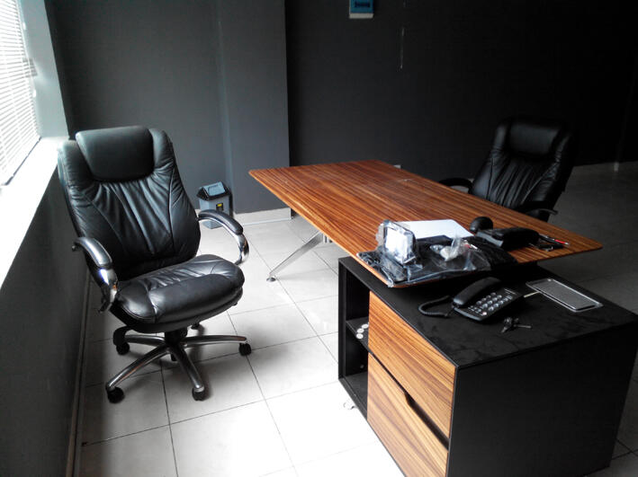 Jual Furniture bekas kantor
