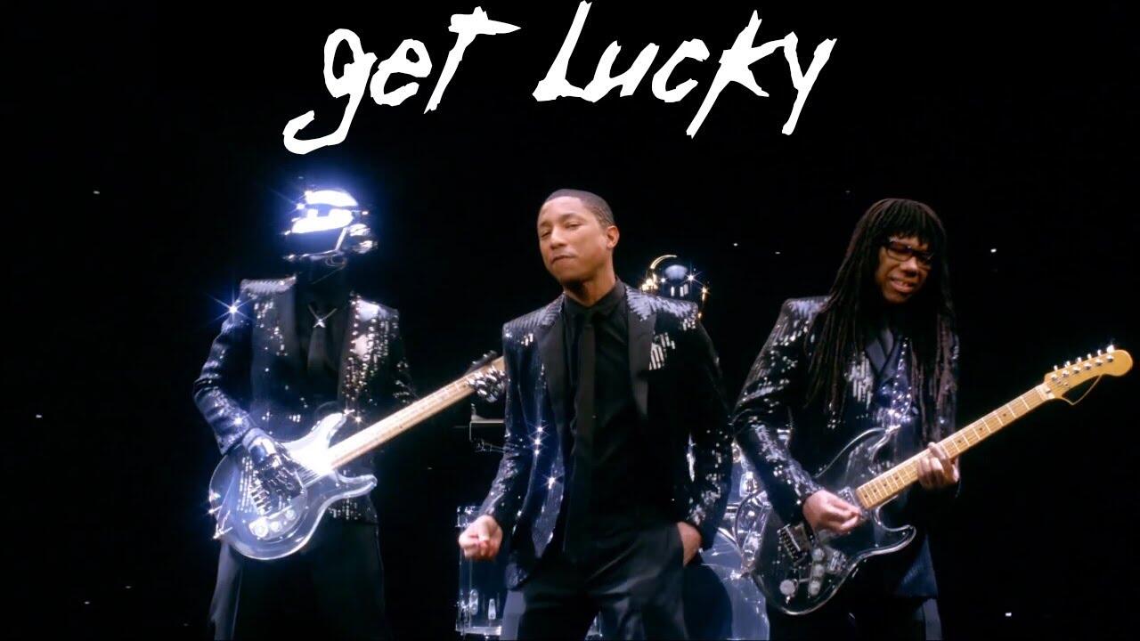Pharrell Williams Happy Ongkang – ongkang kaki di Puncak