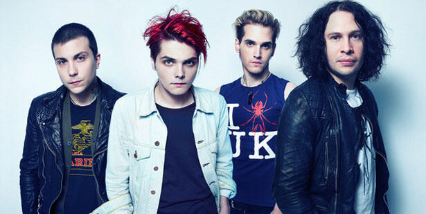 Mikey Way ex “My Chemical Romance” Move on dari band Lamanya