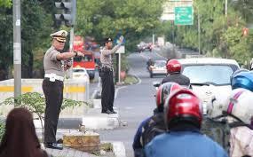 &#91;ASK&#93; Polisi vs Traffic Light