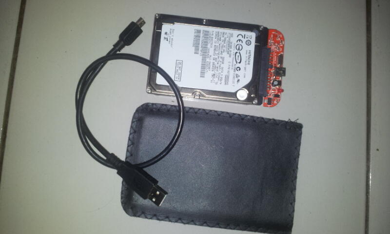 HDD EXTERNAL HITACHI 2,5" 500GB UNTUK PS3, FULL GAME TER-UPDATE. MURAH AJA