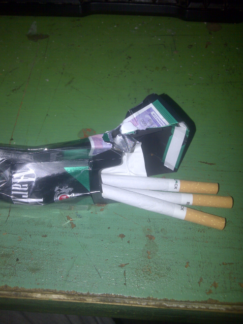 Cara jitu ngatasin temen agan yg suka mintain ROKOK.....anak kos masup ya