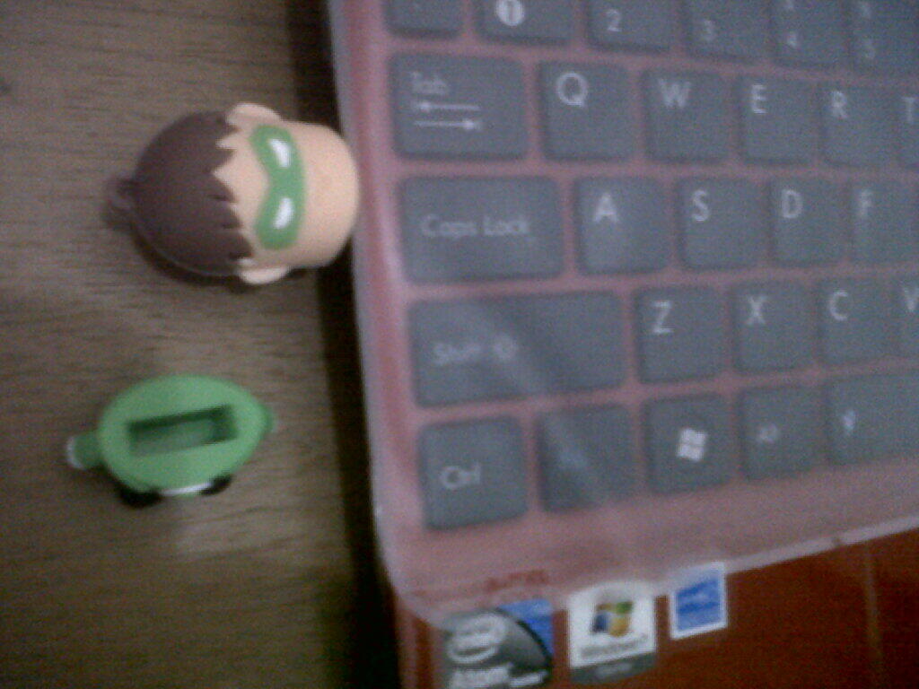 flash disc USB spider-man dan green lantern 8gb bisa dikalung