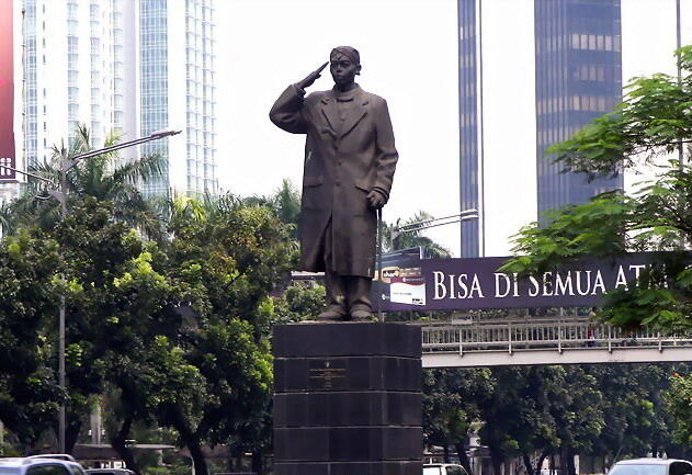 mari MENGENAL PATUNG-PATUNG di JAKARTA (tak kenal maka tak sayang)