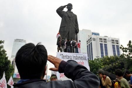 mari MENGENAL PATUNG-PATUNG di JAKARTA (tak kenal maka tak sayang)