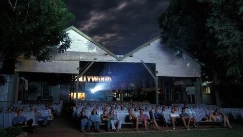 ★ Movie Theaters / Bioskop Terkeren nih Gan ★