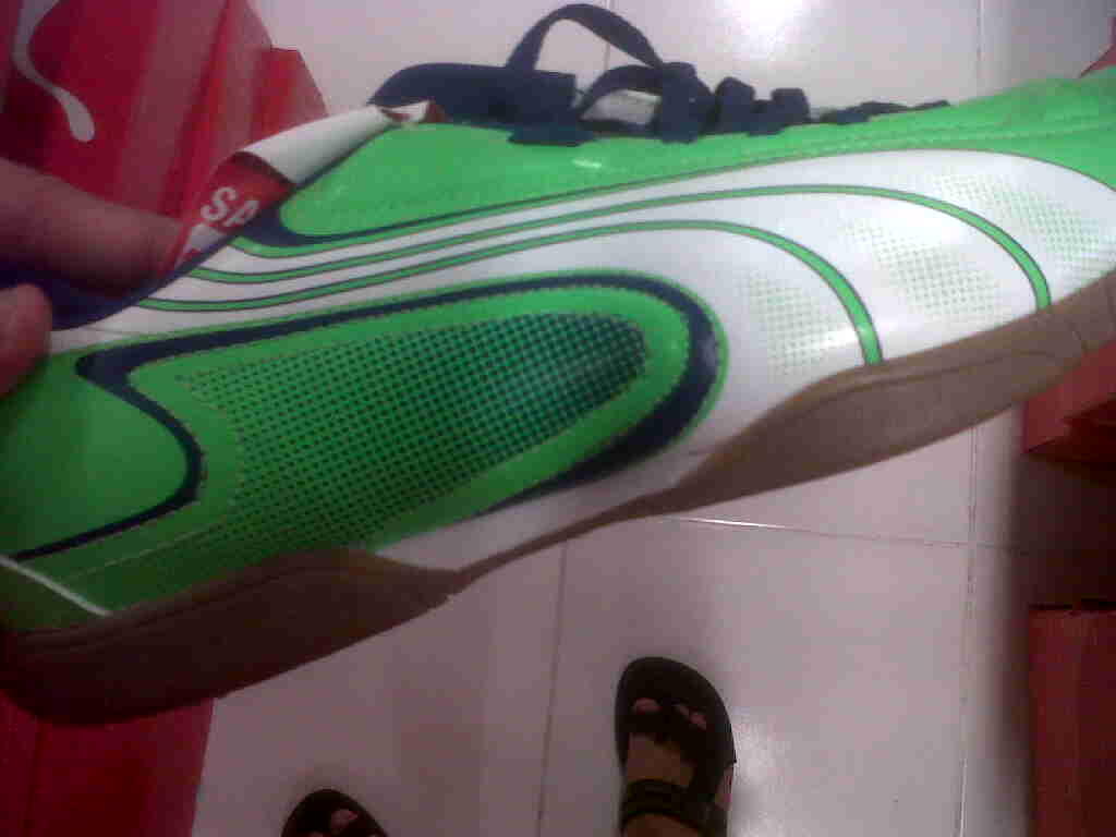 SEPATU FUTSAL PUMA POWER CAT 3.12 & PUMA V6.11, PUMA EVOSPEED SURABAYA.