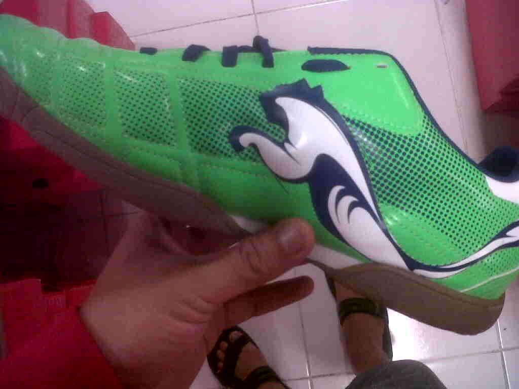 SEPATU FUTSAL PUMA POWER CAT 3.12 & PUMA V6.11, PUMA EVOSPEED SURABAYA.