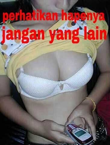 liat hapenya gan...... inget hapenya