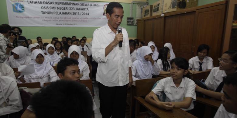 Jokowi: Tunjukkan ke Saya, Acara TV yang Berpendidikan...