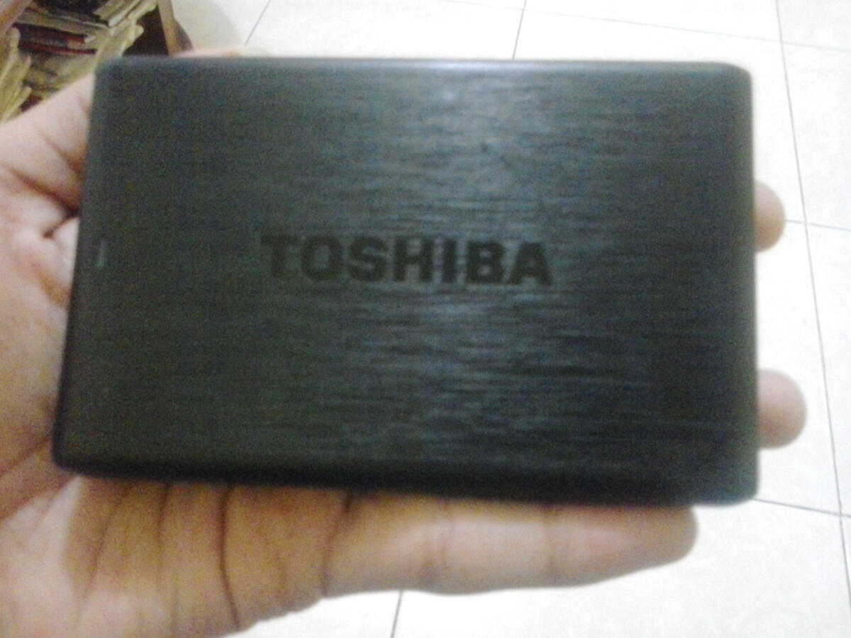 TOSHIBA EXTERNAL 500GB 3.0 FULL ISI GAME PC BARU GARANSI PANJANG MANTAP (SBY)