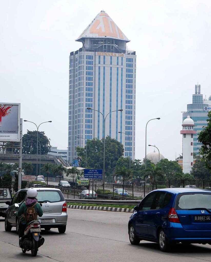 Gedung jakarta dengan asma Allah &#91;menara 165&#93;