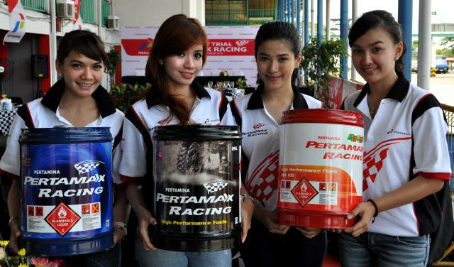 Yuk Pakai Pertamax Racing 'cuma' Rp.49.000/ Liter Gan !!!