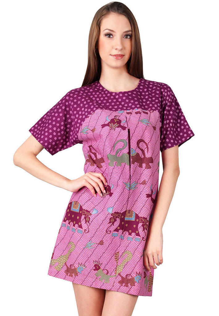 Inspirasi Cara Menggunakan Dress Batik Sesuai Bentuk Tubuh