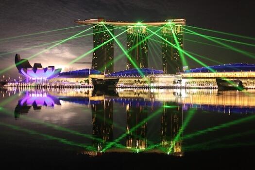 ~ Indahnya &quot;Laser Show&quot; di Seluruh Dunia ~