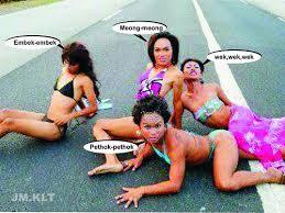 ~Cewek&quot; Sexsi YG berpura&quot; jadi Hewan :p~