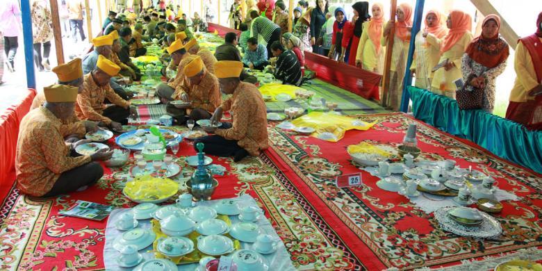 Sejarah Adat Robo-robo di Mempawah, Kabupaten Pontianak