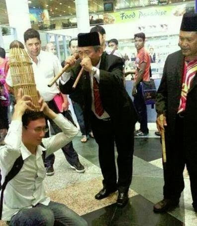 Raja Bomoh, kekuatan dari dalam &#91;pic inside&#93;