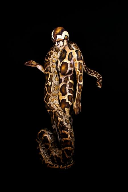 Body Painting dari Johannes Stoetter ! KEREN !!
