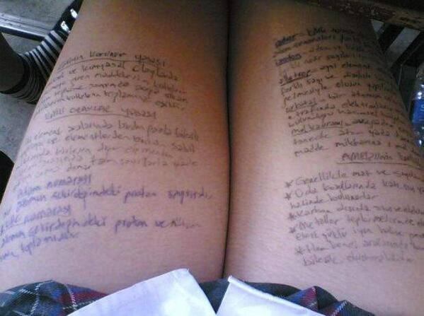 Trik Jitu Biar Kaga Ketauan Nyontek Sama Guru Ketika Ujian BB++