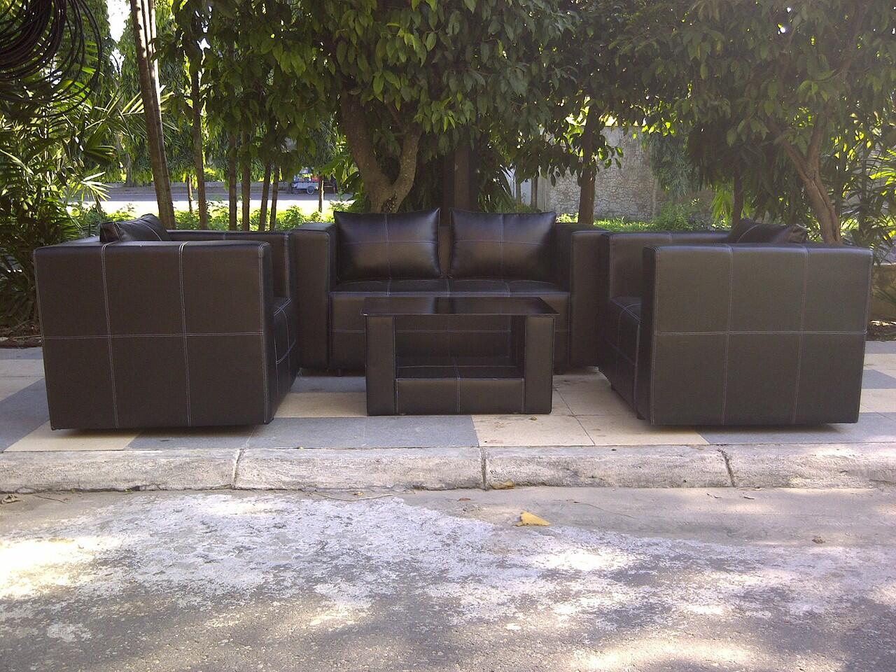 sofa 211 minimalis black oscar