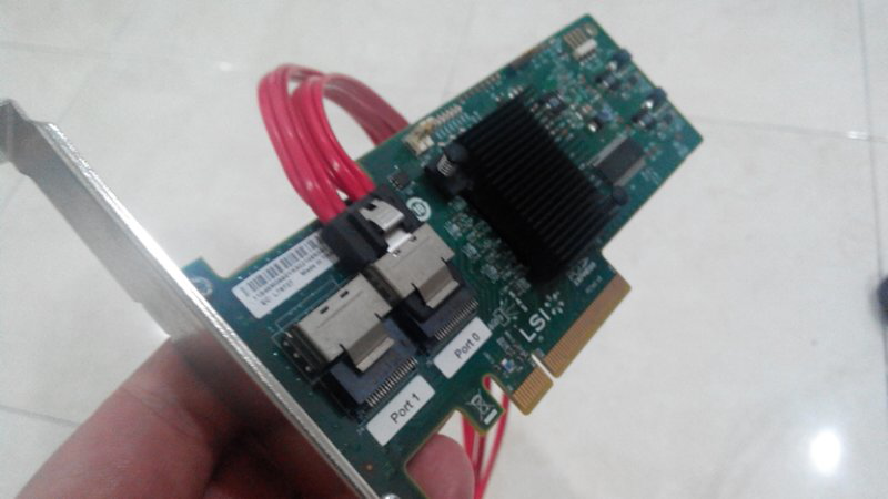 LSI SAS9220-8i PCIe 8x 6Gbps + Cable to SATA