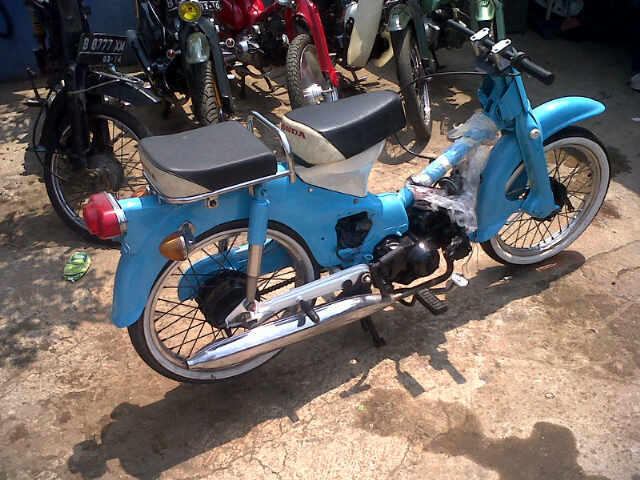 Terjual Honda C70 Pispot Biru Kaskus