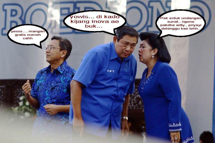 Tips Makan di Kondangan (Versi Piring Terbang)