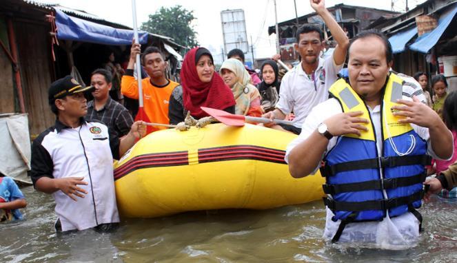 &#91;Ane masih Sakit Hati&#93;Hidayat Nur Wahid: Jokowi datang ke Jabar, Jatim dan Bali kalah