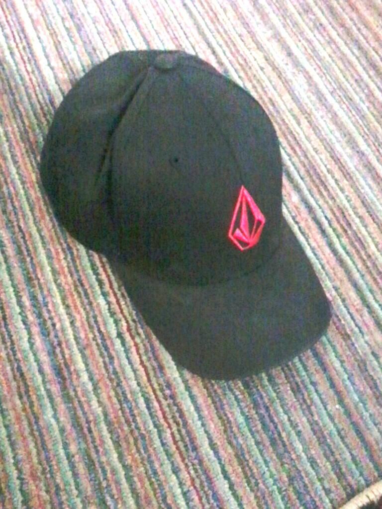 Topi Volcom original Size S-M