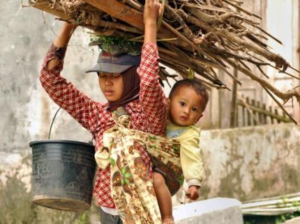 Sisi Lain Seorang Istri yang Tidak Diketahui Suami ( Renungan....)