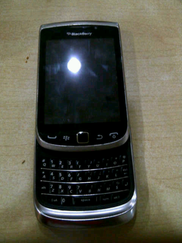 Jual Blackberry TORCH 2 Bandung murah