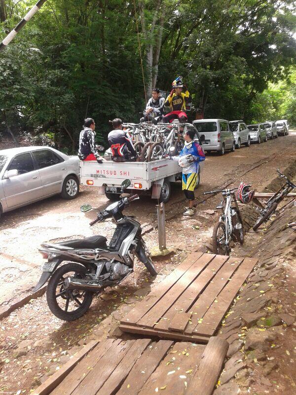Trek Downhill Gunung Pinang - Kramat Watu - Serang