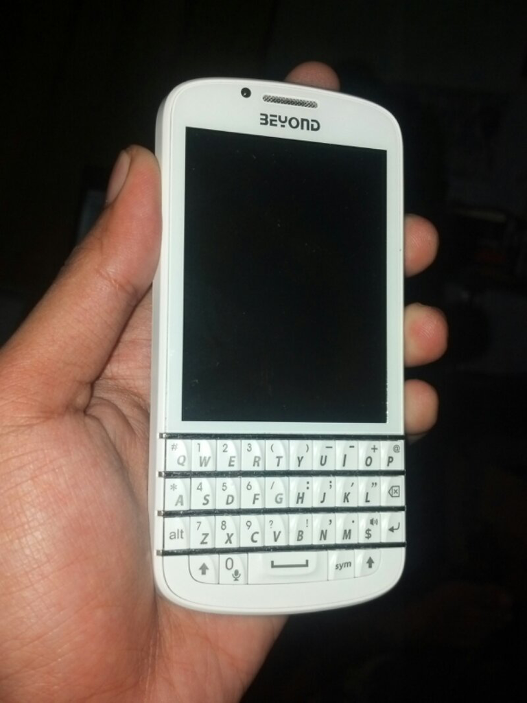 Beyond Android Touch+Qwerty istimewa Semarang