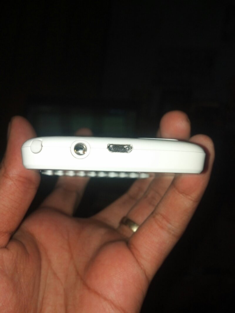 Beyond Android Touch+Qwerty istimewa Semarang