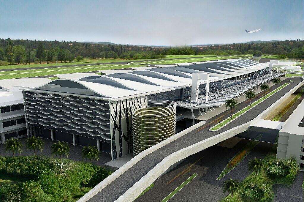 Bandara Pertama di Indonesia yang Memiliki Pusat Perbelanjaan