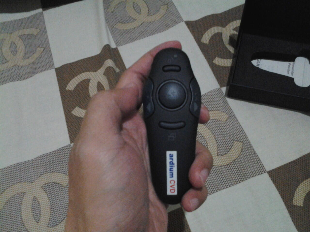 wireless presenter with laser pointer Targus AMP16AP