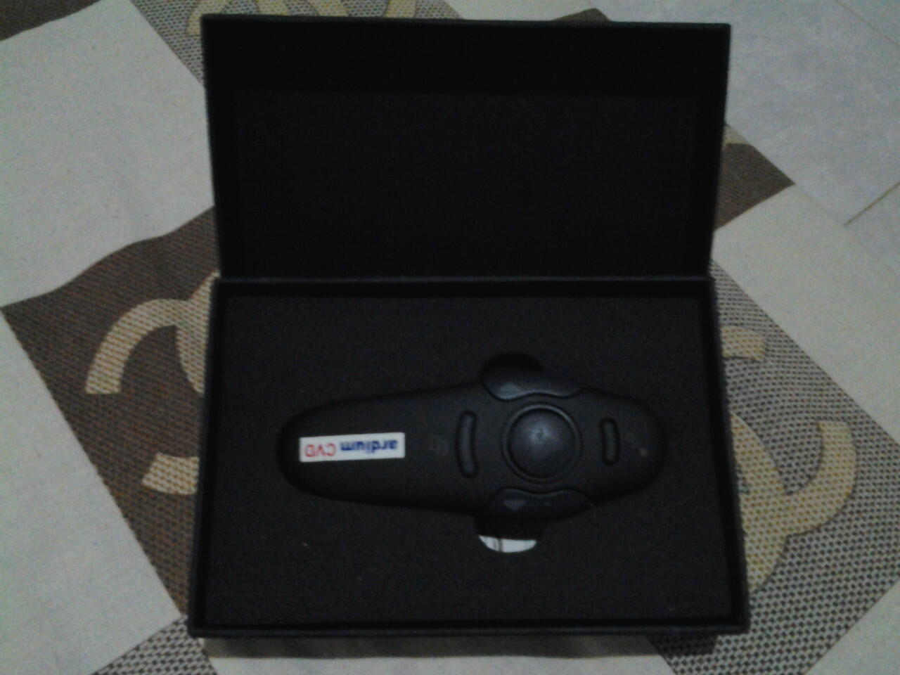 wireless presenter with laser pointer Targus AMP16AP