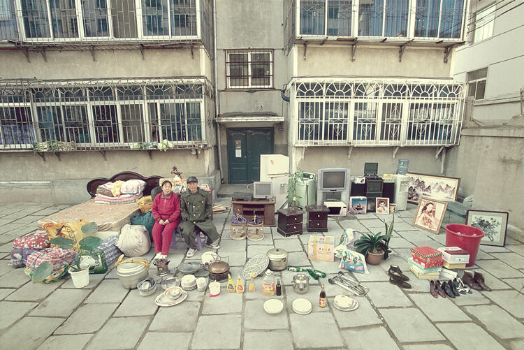 Foto Keluarga dan Harta Benda Yang Mereka Miliki&#91;Mantap Gans&#93;