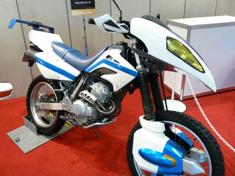 Agan tau gak motor yang digunakan oleh kamen rider