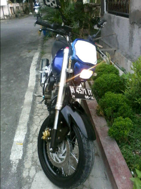yamaha scorpio 2006 modif supermoto dbl cakram upsidedown adjustable