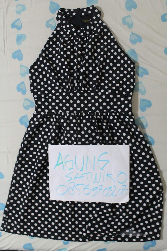 DRESS WANITA (POLKADOT) Kegedean ukuran L