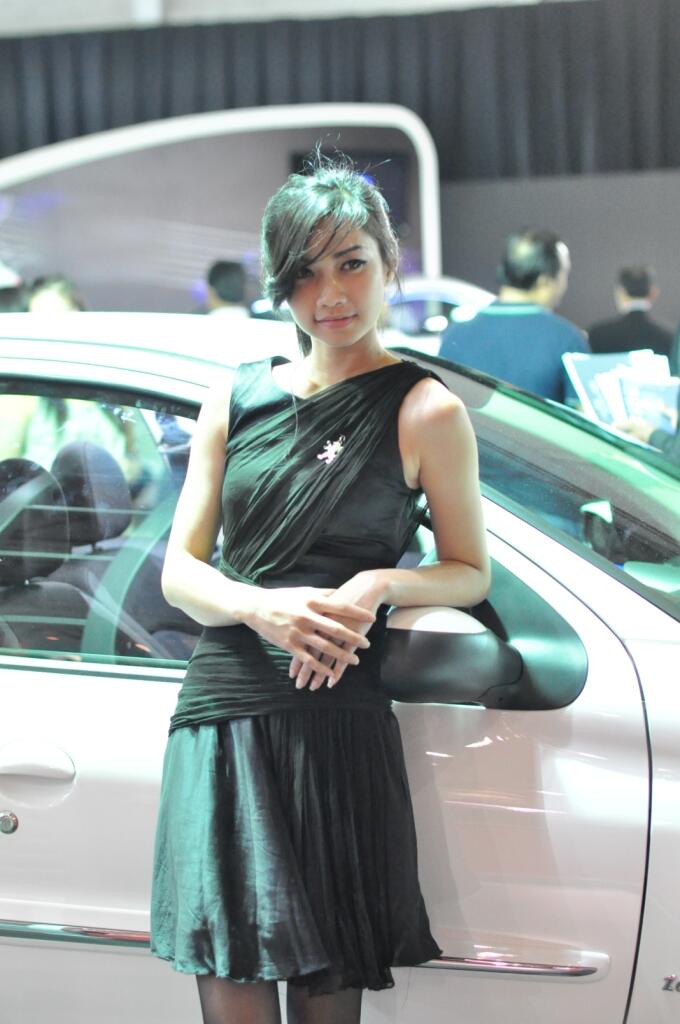 &#91;UPLOAD STOK LAMA&#93; FOTO SPG IIMS BENING INSIDE