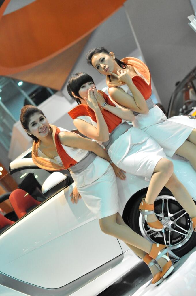 &#91;UPLOAD STOK LAMA&#93; FOTO SPG IIMS BENING INSIDE