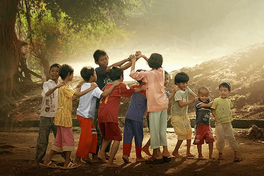FILOSOFI Dari Berbagai Permainan Tradisional Indonesia