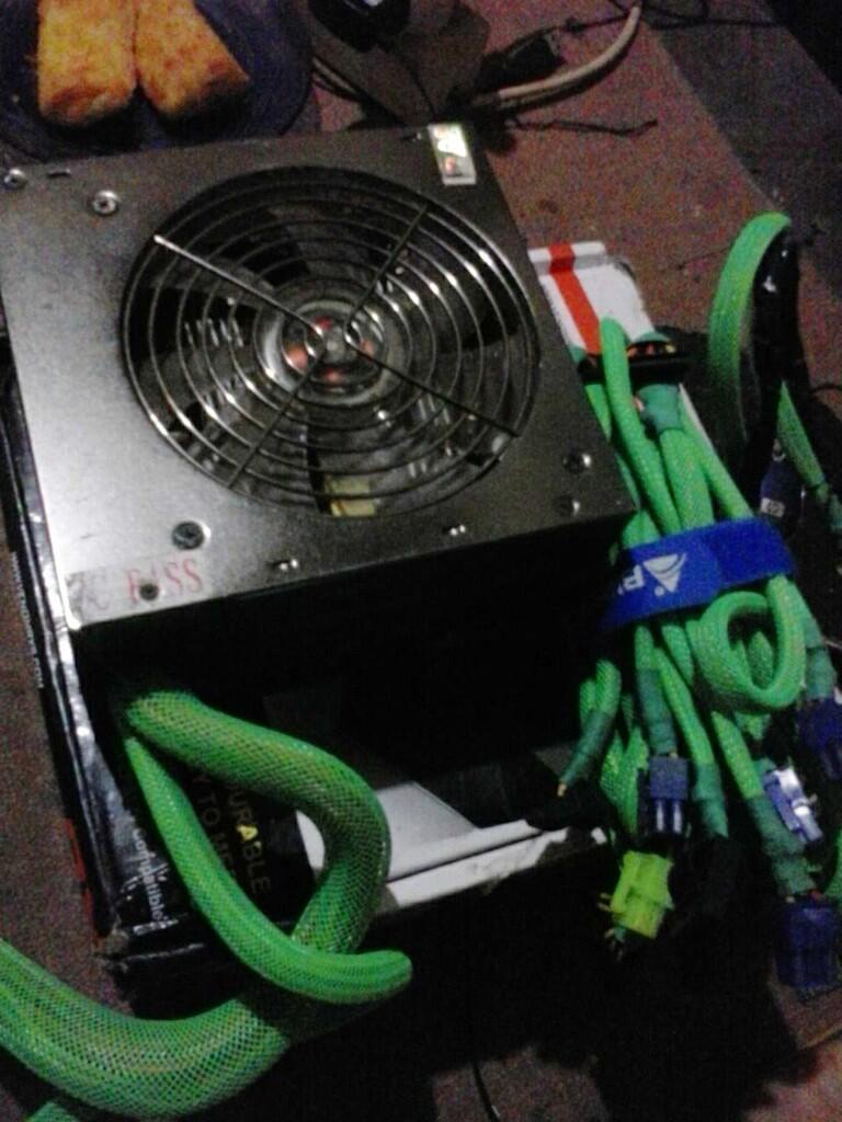PSU POWER SUPPLY VENOM RX BOOMSLANG 700W 80+ MODULAR