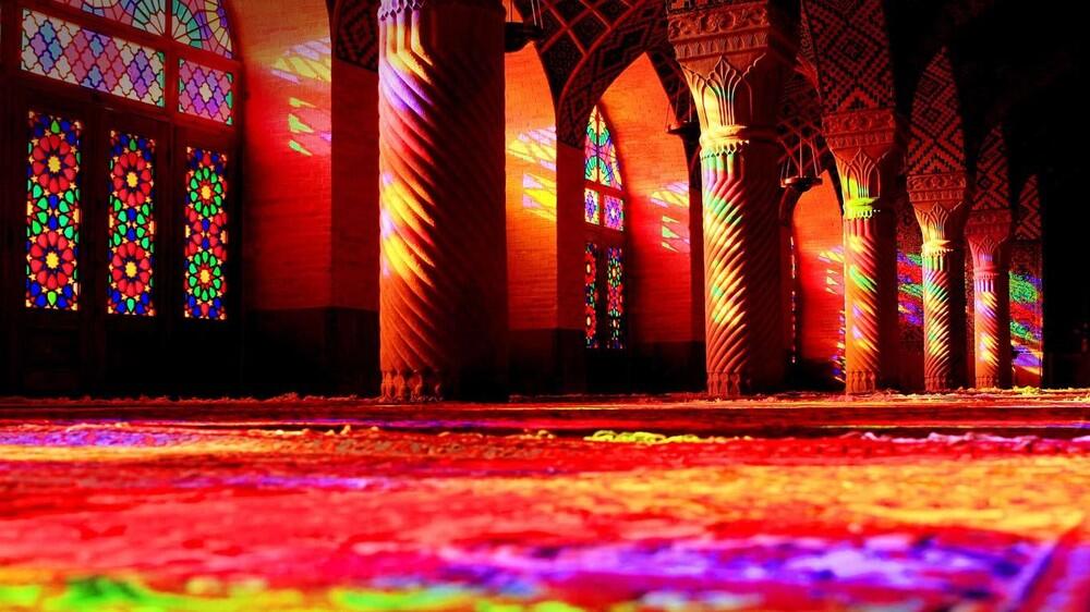 Masjid Pink Salah satu Masjid terunik - indah dan cukup tua !
