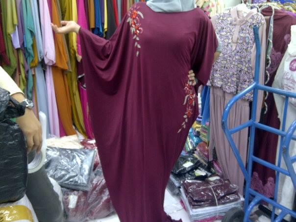 Dress Pesta Kaftan Agnes